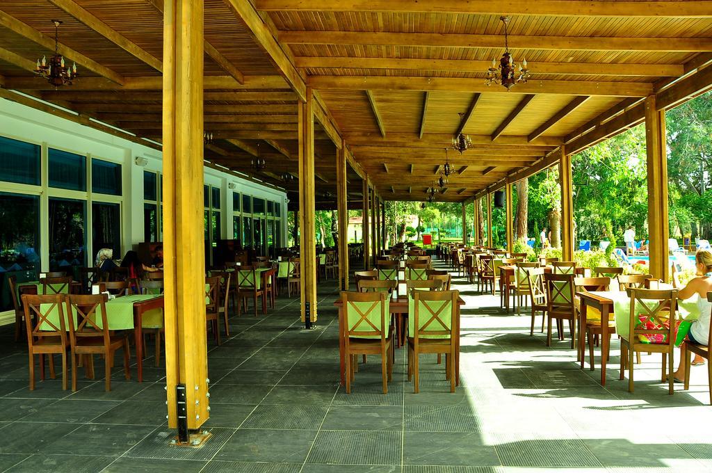 Maya World Hotel All Inclusive Side Exterior foto