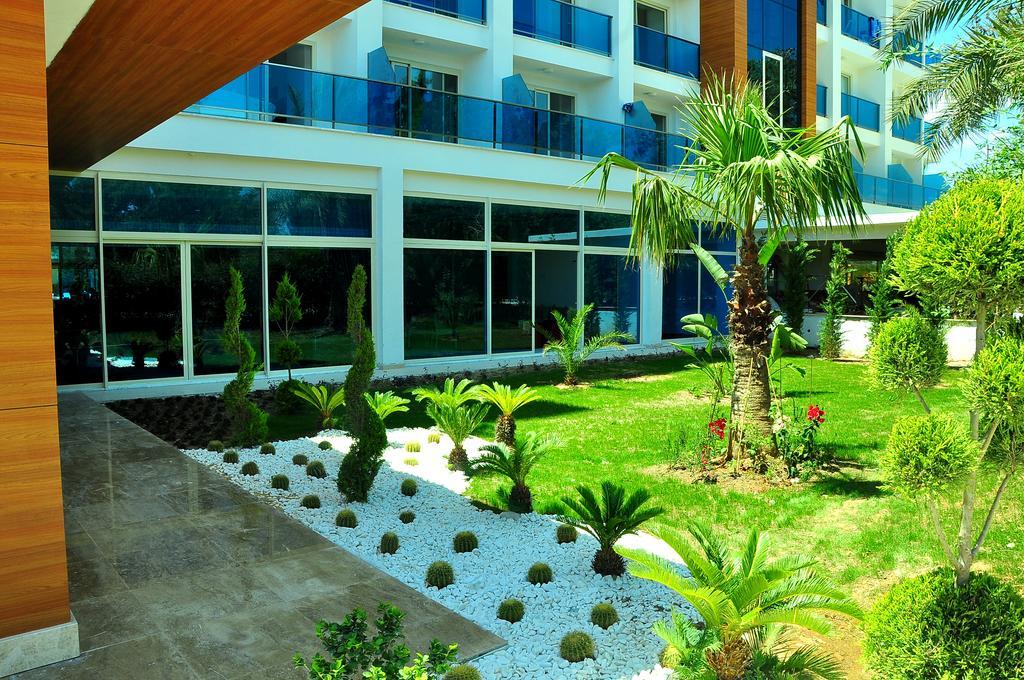 Maya World Hotel All Inclusive Side Exterior foto